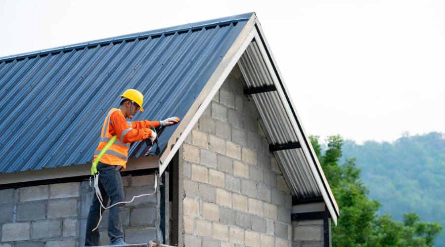 Expert top industrial roofings services in Gasburg, VA